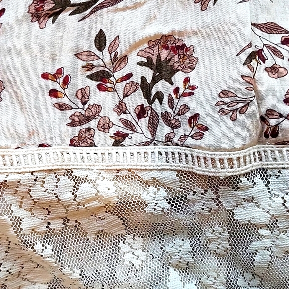 Fall Maxi Dress - Picture 2 of 3